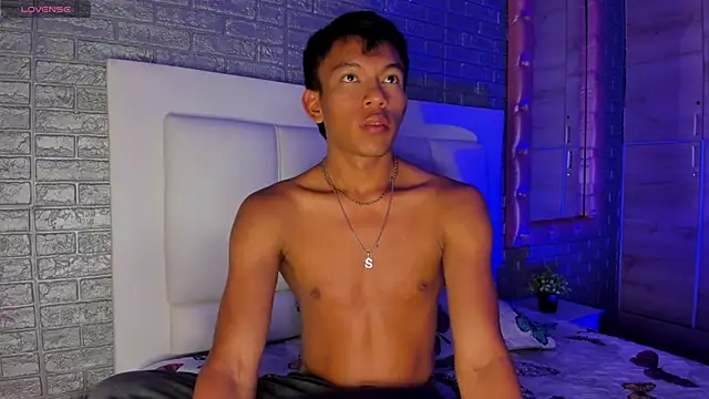 santinaughty online show from January 2026 03:41:01 AM