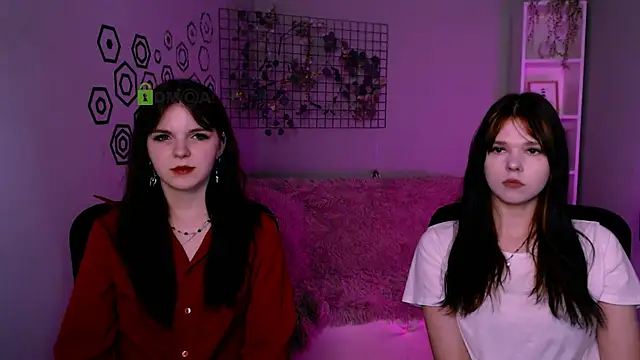 mikameovv online show from December 2025 12:14:01 PM