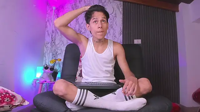 Jake beach  online show from February 2026 02:53:01 AM