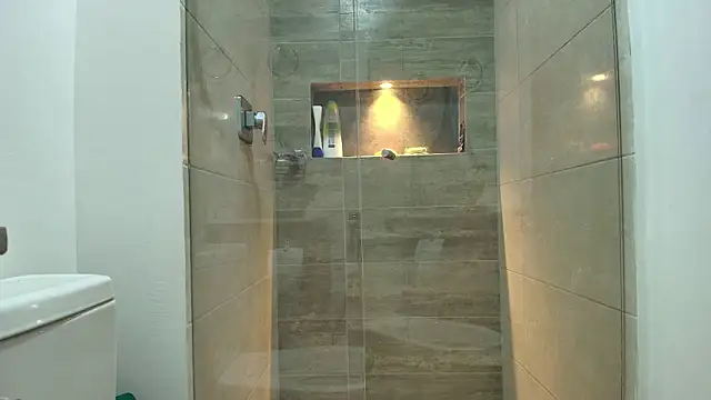 Snapshot of liorvante chatting on March 2026 03:05:02 PM liorvante online show from March 2026 03:05:02 PM