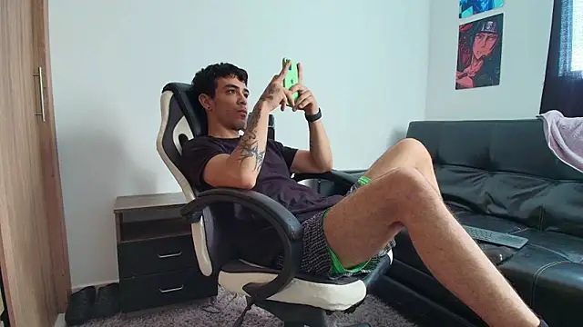 Snapshot of liorvante chatting on March 2026 01:38:01 PM liorvante online show from March 2026 01:38:01 PM