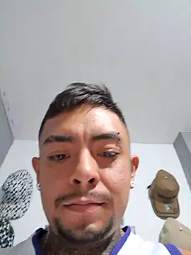 Snapshot of BASTIAN_NICOLAS_ chatting on February 2026 01:47:01 PM BASTIAN NICOLAS online show from February 2026 01:47:01 PM