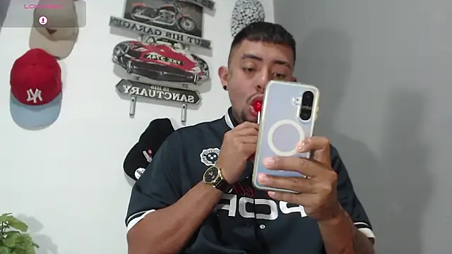 BASTIAN NICOLAS  online show from February 2026 09:33:02 PM