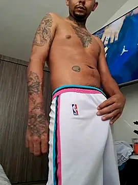 Snapshot of BASTIAN_NICOLAS_ chatting on April 2026 08:09:01 PM BASTIAN NICOLAS online show from April 2026 08:09:01 PM