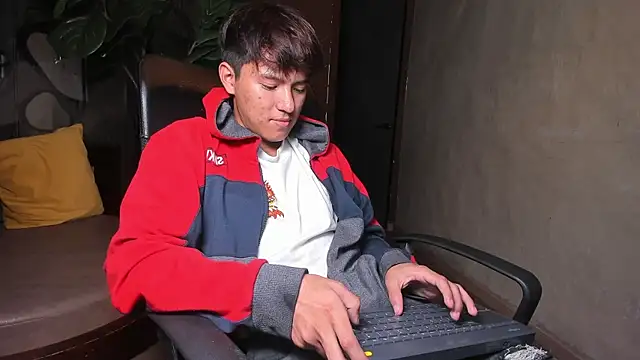 isaac grimm online show from February 2026 05:25:02 AM