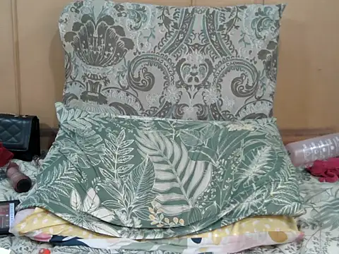 naughty horny bitch online show from February 2026 07:04:02 AM