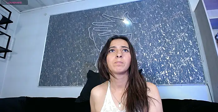 AlessiaRinaldi  online show from March 2026 10:16:02 PM