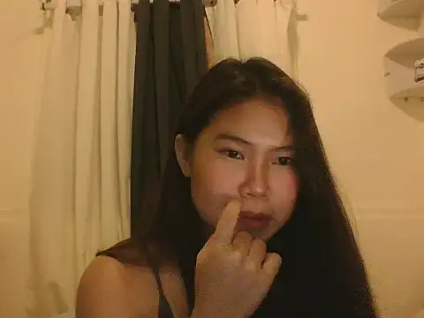 Snapshot of Allysonxx05 chatting on July 2026 11:38:01 AM Allysonxx05 online show from July 2026 11:38:01 AM
