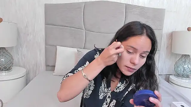 Naomii BDSM online show from January 2026 01:38:02 PM