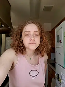 Snapshot of DeliaBlew chatting on April 2026 06:34:01 PM DeliaBlew online show from April 2026 06:34:01 PM