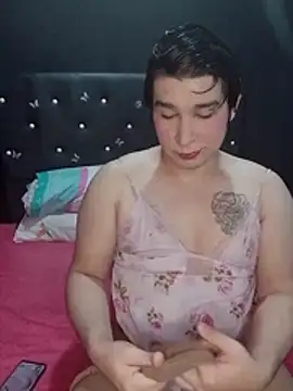 Snapshot of sissy-lover chatting on December 2025 07:40:02 PM sissy-lover online show from December 2025 07:40:02 PM