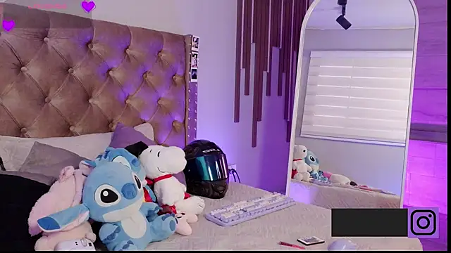 Mylarossi online show from March 2026 03:28:02 PM