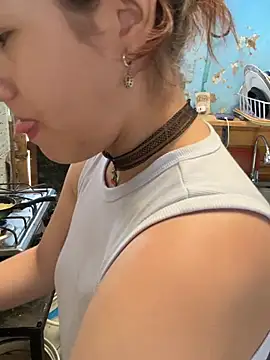 dakota021 online show from February 2026 05:16:01 PM