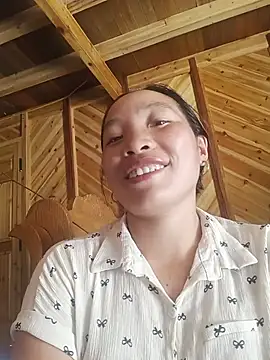 Snapshot of Evelyn-n chatting on June 2026 09:52:01 AM Evelyn-n online show from June 2026 09:52:01 AM