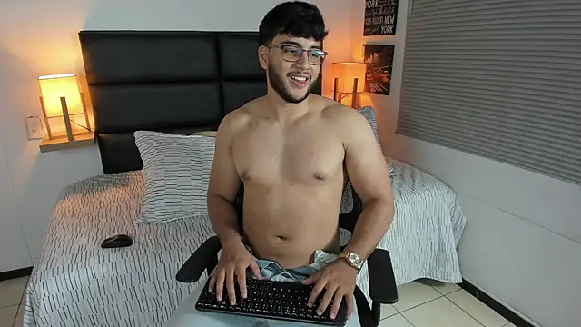 mike foxxx  online show from January 2026 05:27:02 PM