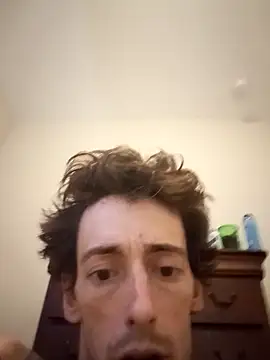 Queen4535t online show from December 2025 07:40:02 PM