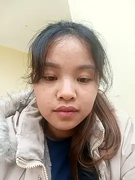 Snapshot of Pretty-haert chatting on December 2025 12:18:01 AM Pretty-haert online show from December 2025 12:18:01 AM