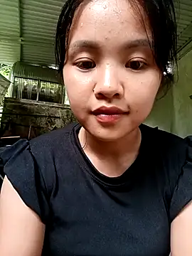 Snapshot of Pretty-haert chatting on June 2026 03:19:02 AM Pretty-haert online show from June 2026 03:19:02 AM