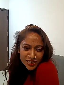 dusky diva d online show from February 2026 06:34:02 PM