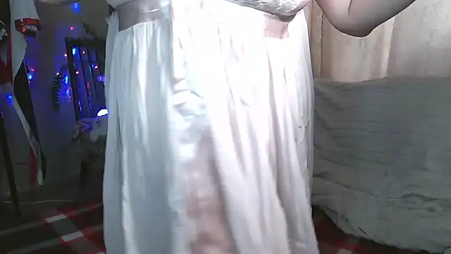 Snapshot of EriikaTwinz chatting on March 2026 07:20:02 AM EriikaTwinz online show from March 2026 07:20:02 AM