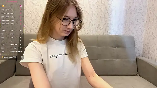 Snapshot of MargyDejong chatting on March 2026 09:13:01 AM MargyDejong online show from March 2026 09:13:01 AM