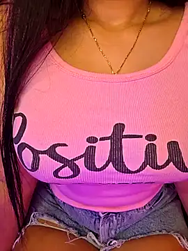 Hot-Haney77 online show from December 2025 09:24:01 AM