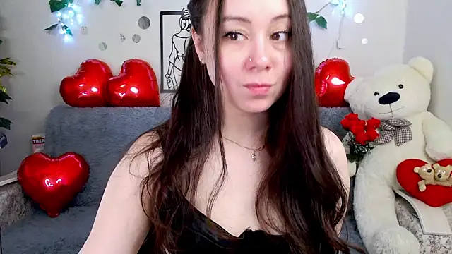 Snapshot of AlinaEleven chatting on April 2026 10:29:01 PM AlinaEleven online show from April 2026 10:29:01 PM