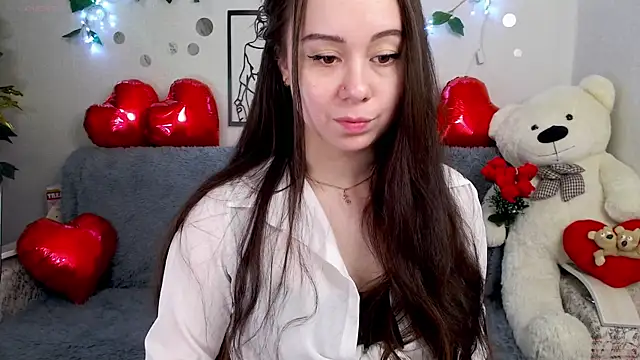 Snapshot of AlinaEleven chatting on April 2026 11:32:02 PM AlinaEleven online show from April 2026 11:32:02 PM