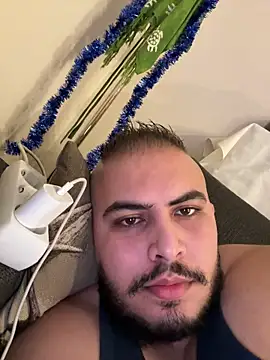 Snapshot of Darnold007 chatting on December 2025 08:47:02 PM Darnold007 online show from December 2025 08:47:02 PM