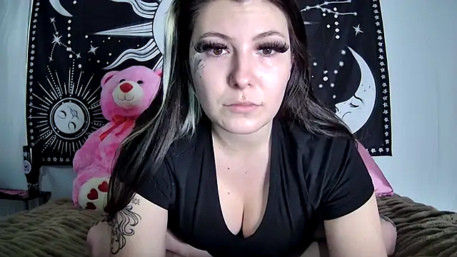 Maexoxo online show from February 2026 05:03:01 AM