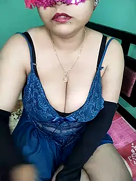 CherrychloeXO online show from February 2026 05:36:02 AM