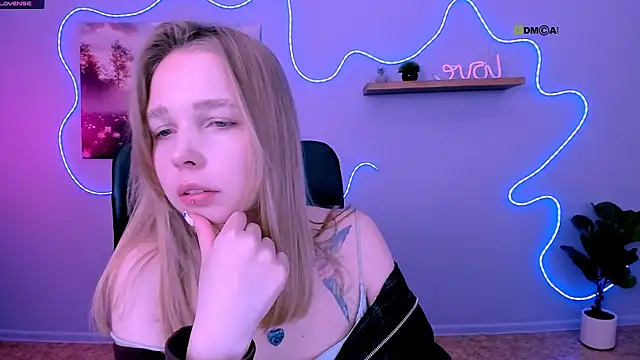 Snapshot of teya_starling chatting on April 2026 07:35:01 AM teya starling online show from April 2026 07:35:01 AM