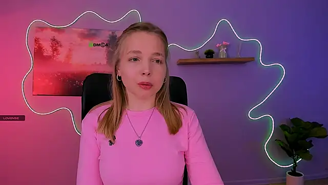 Snapshot of teya_starling chatting on April 2026 07:51:02 AM teya starling online show from April 2026 07:51:02 AM