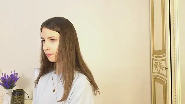 Snapshot of UmbraElyon chatting on March 2026 07:45:01 AM UmbraElyon online show from March 2026 07:45:01 AM