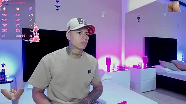 kaylaa sex online show from April 2026 12:43:01 PM