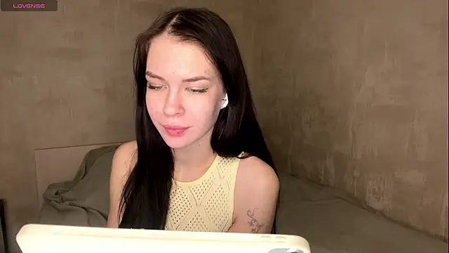 ElliRusk online show from January 2026 07:19:02 PM