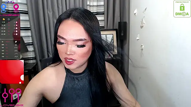 Snapshot of Fantacyloverr chatting on May 2026 01:43:02 AM Fantacyloverr online show from May 2026 01:43:02 AM