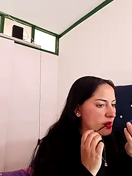 MisNicol online show from February 2026 09:53:01 PM