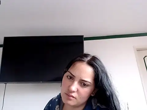 MisNicol online show from April 2026 11:59:01 AM