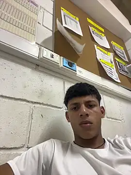 Snapshot of vispera chatting on April 2026 06:46:02 PM vispera online show from April 2026 06:46:02 PM