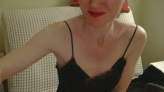 Snapshot of AuroraAG chatting on May 2026 11:11:02 PM AuroraAG online show from May 2026 11:11:02 PM