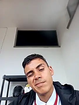 Snapshot of totoro_239 chatting on March 2026 07:17:02 PM totoro 239 online show from March 2026 07:17:02 PM