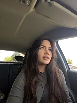 Snapshot of SiennaLuxexx chatting on April 2026 09:40:01 AM SiennaLuxexx online show from April 2026 09:40:01 AM