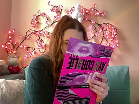 Snapshot of Ungoliant_Kiss chatting on March 2026 08:19:01 AM Ungoliant Kiss online show from March 2026 08:19:01 AM