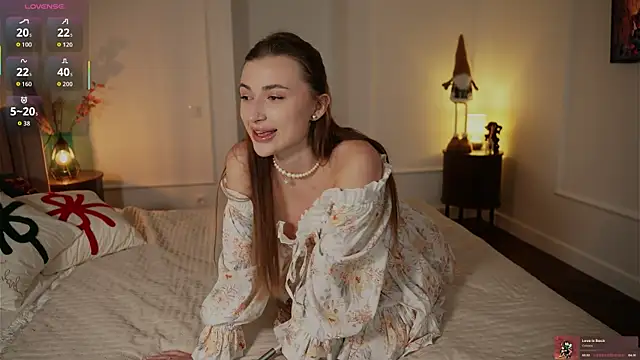 Snapshot of aestheticsdelya chatting on December 2025 04:49:02 PM aestheticsdelya online show from December 2025 04:49:02 PM