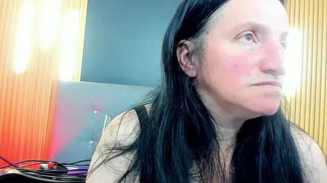 Andre cloefoxx  online show from March 2026 04:02:02 AM