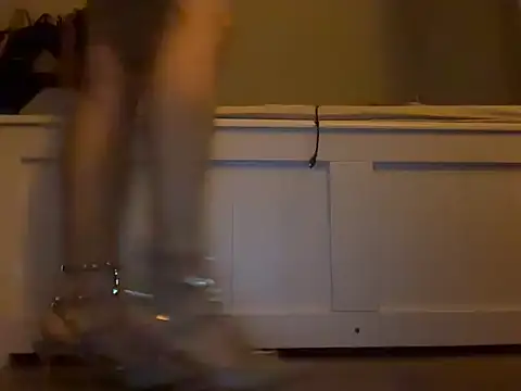 Snapshot of badpoetry chatting on December 2025 09:20:02 PM badpoetry online show from December 2025 09:20:02 PM