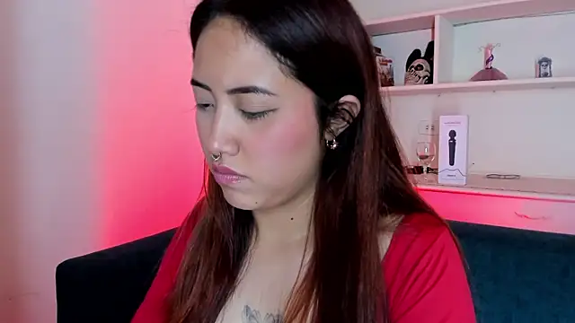 Snapshot of Saelivrae chatting on January 2026 07:15:01 PM Saelivrae online show from January 2026 07:15:01 PM