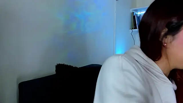 Snapshot of Saelivrae chatting on January 2026 07:19:01 PM Saelivrae online show from January 2026 07:19:01 PM