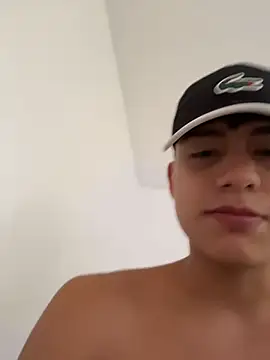 Snapshot of Lander_Cruz chatting on June 2026 05:39:01 PM Lander Cruz online show from June 2026 05:39:01 PM